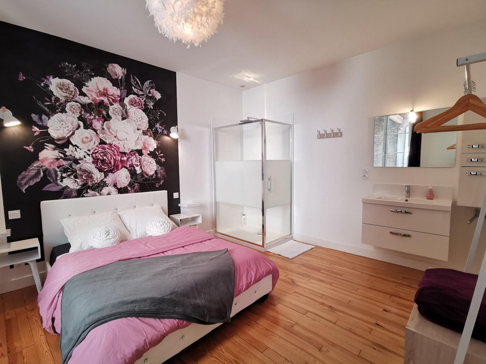 Appartement 3 Chambres Au Coeur Du Jura, Ideal Famille 萨兰莱班 外观 照片
