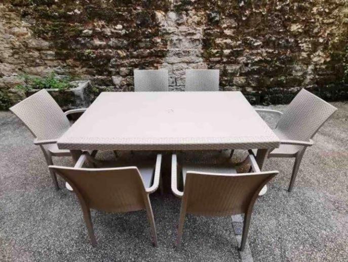Appartement 3 Chambres Au Coeur Du Jura, Ideal Famille 萨兰莱班 外观 照片