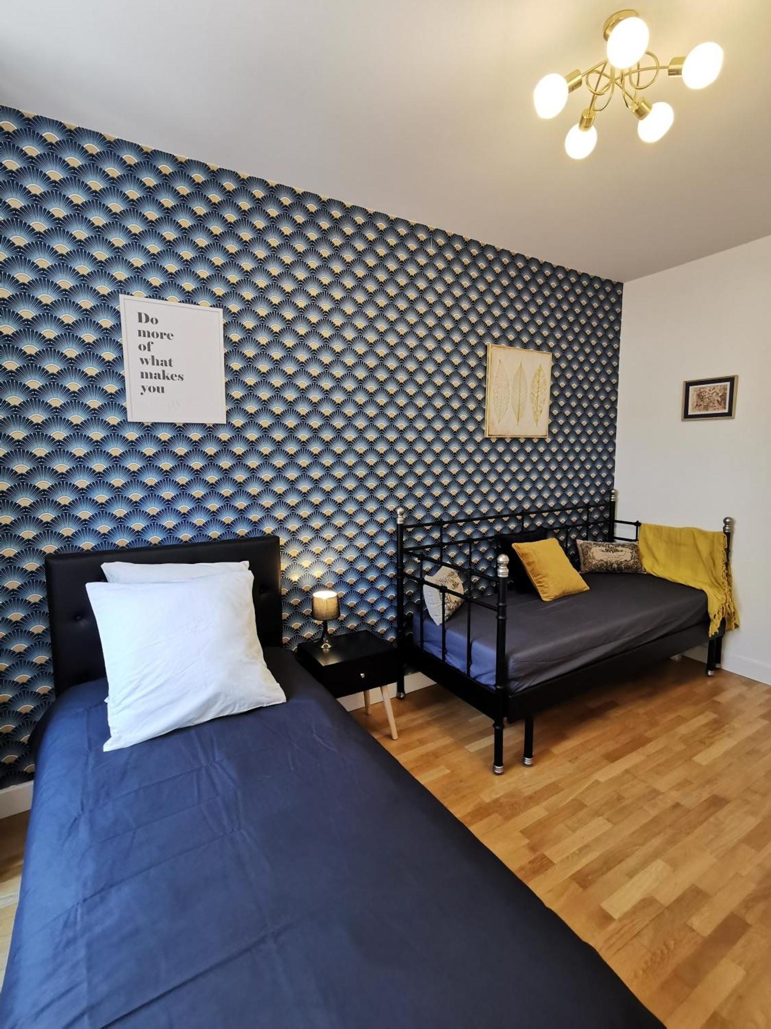 Appartement 3 Chambres Au Coeur Du Jura, Ideal Famille 萨兰莱班 外观 照片